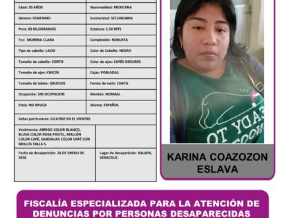 KARINA COAZOZON ESLAVA